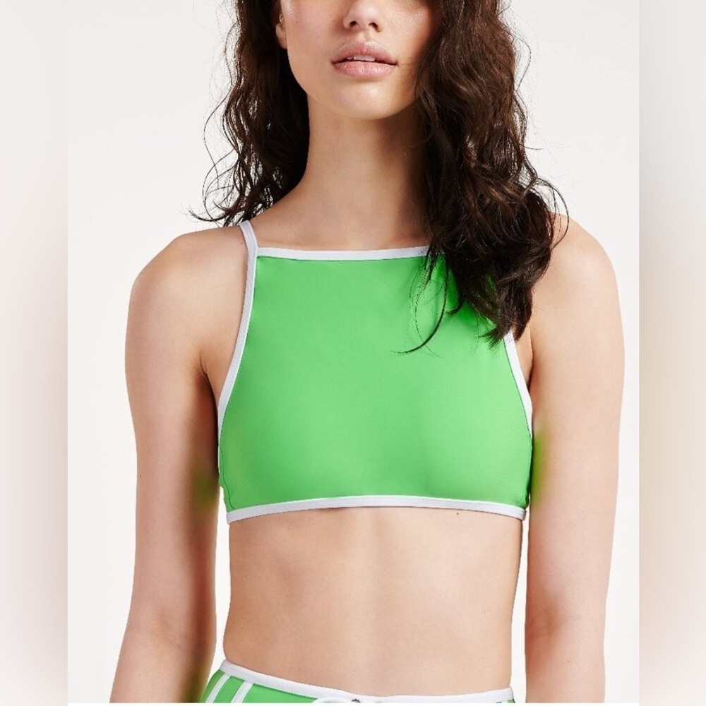 OOKIOH Green and White Bra Top
